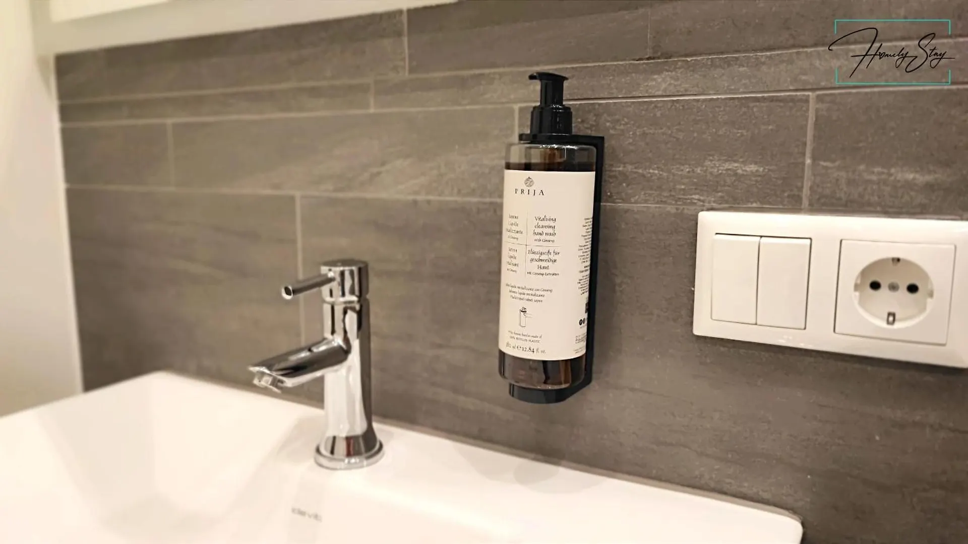 Lejlighed Homely Stay Studio P1 - Elegant Self-Check-In Studio-Apartment In Munich With Kitchen And Washing Machine Tyskland
