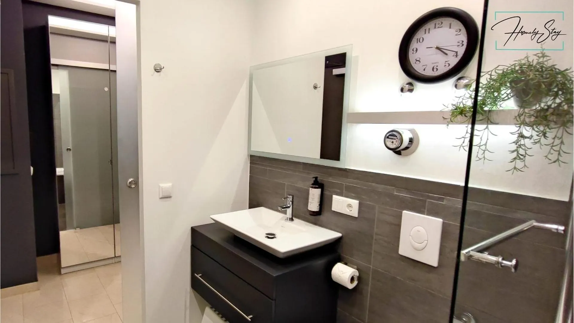 Homely Stay Studio P1 - Elegant Self-Check-In Studio-Apartment In Munich With Kitchen And Washing Machine Apartment